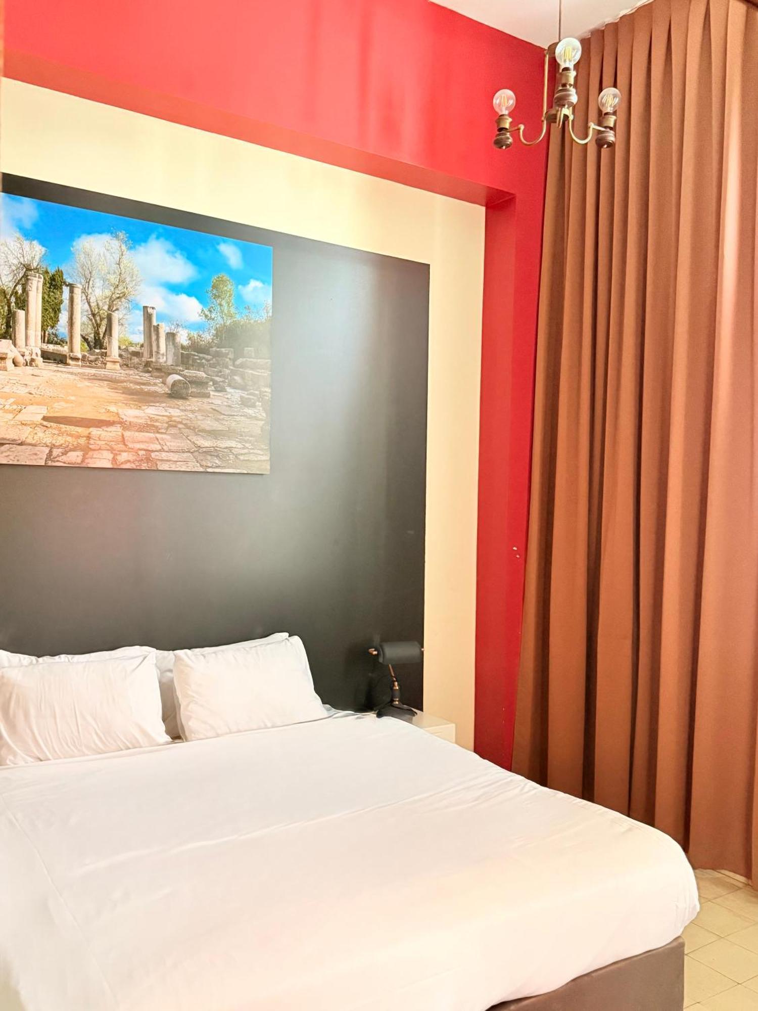 Inta Hotel (Adults Only) เทลอาวีฟ ภายนอก รูปภาพ