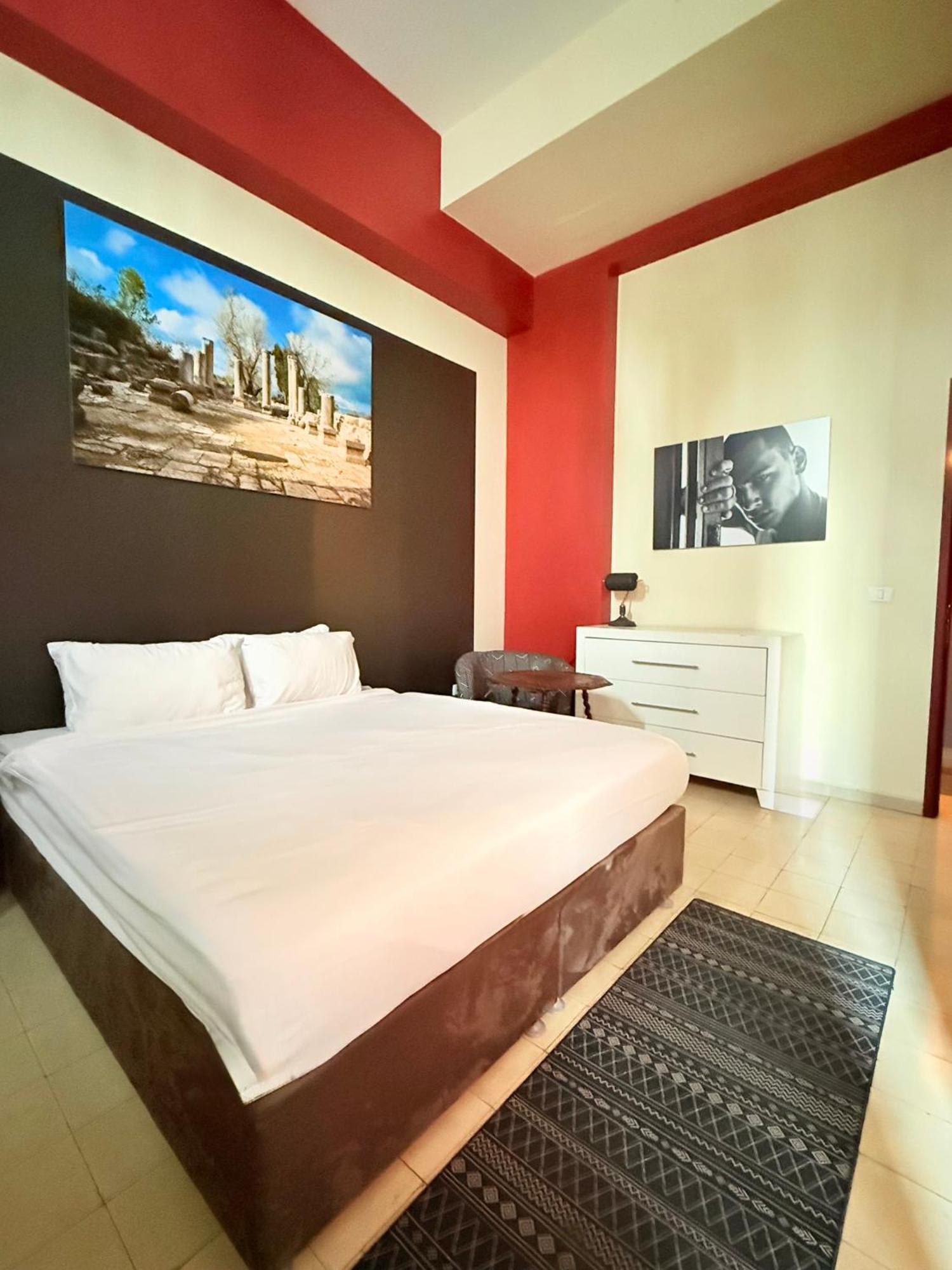Inta Hotel (Adults Only) เทลอาวีฟ ภายนอก รูปภาพ