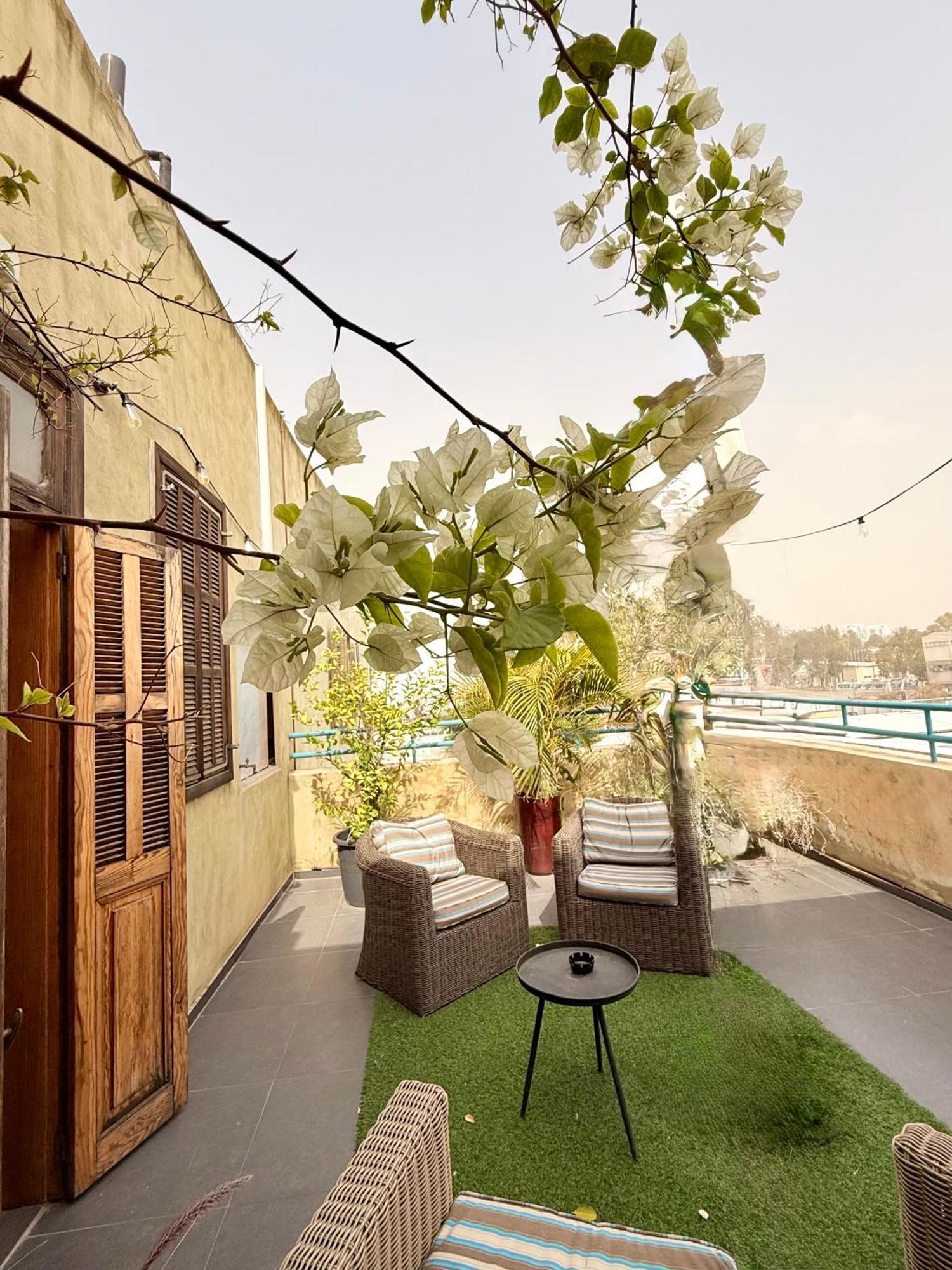 Inta Hotel (Adults Only) เทลอาวีฟ ภายนอก รูปภาพ