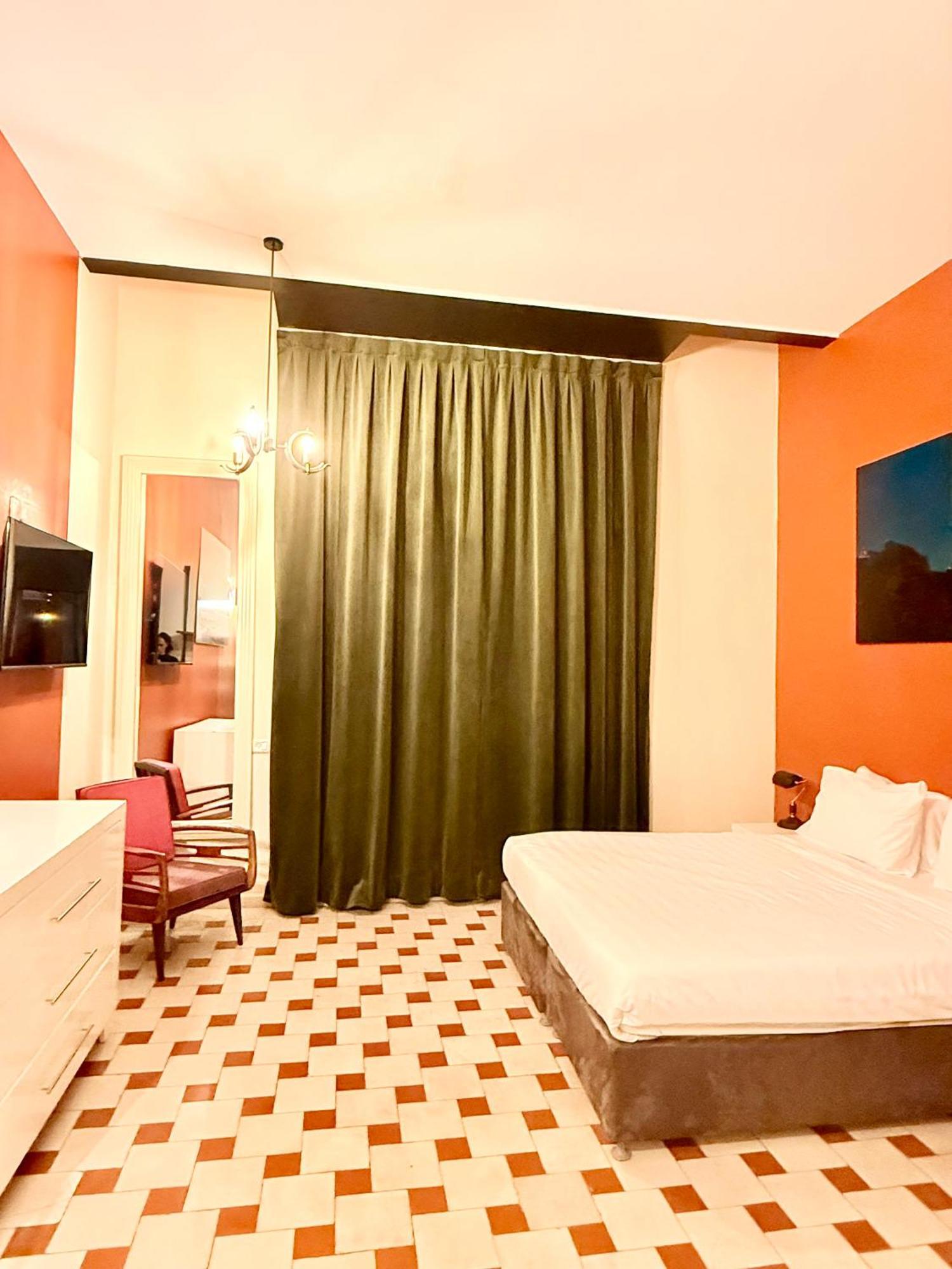 Inta Hotel (Adults Only) เทลอาวีฟ ภายนอก รูปภาพ